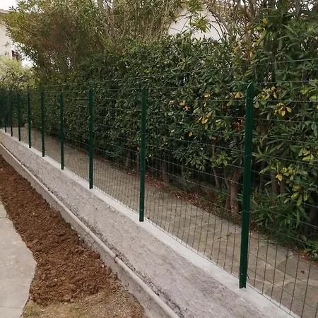 Con Giardino E Barbecue Castiglioncello